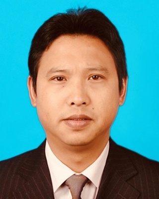 重庆峰晖律师事务所首席律师杨春友.jpg
